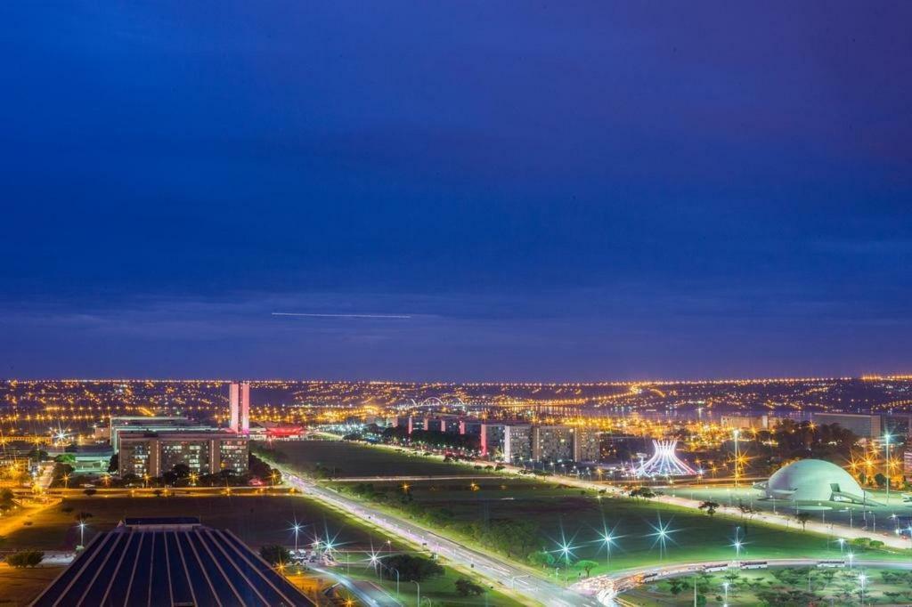 Ed Saint Moritz, Flat Com Garagem 02, Shn No Coracao De Brasilia Daire Dış mekan fotoğraf