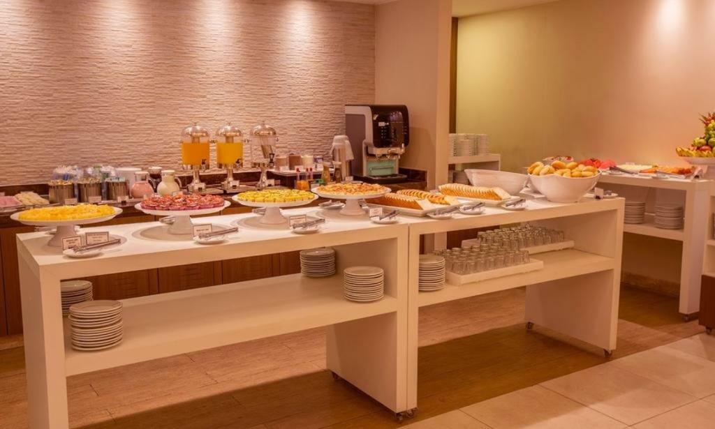 Ed Saint Moritz, Flat Com Garagem 02, Shn No Coracao De Brasilia Daire Dış mekan fotoğraf